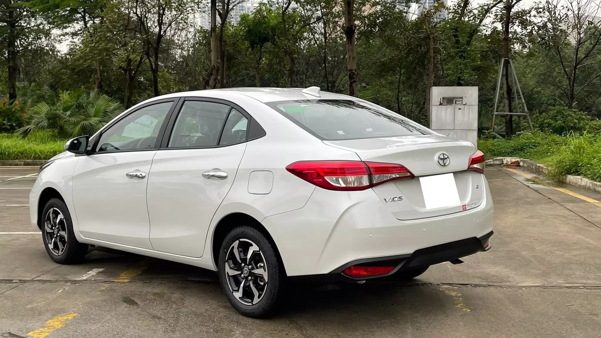 Toyota Vios G AT 2023 - Bán ô tô Toyota Vios G AT 2023, màu trắng, 522tr