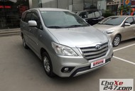 Toyota Innova G 2014 - Bán Toyota Innova G sản xuất 2014, màu đen, số tự động giá 685 triệu tại Hà Nội