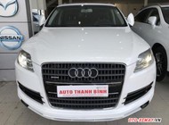 Audi Q7 42 2006 - Cần bán lại xe Audi Q7 42 sản xuất 2006, màu trắng, xe gia đình giá 880 triệu tại Tp.HCM