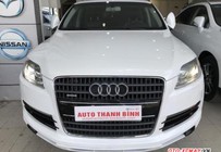 Audi Q7 42 2006 - Cần bán lại xe Audi Q7 42 sản xuất 2006, màu trắng, xe gia đình giá 880 triệu tại Tp.HCM