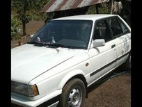 Cần bán xe Nissan Sunny 1986 - Xe Nissan Sunny đời 1986, màu trắng đã đi 34000 km, 40 triệu