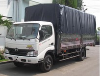 Cần bán Hino 300 Series 2011 - Cần bán xe tải Hino Series 300, 4,5 tấn, sx 2011, màu trắng, nhập khẩu nguyên chiếc, giá tốt