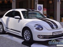 Cần bán xe Volkswagen Beetle Turbo 2015 - Bán xe Volkswagen Beetle Turbo đời 2015, màu trắng, nhập khẩu