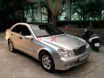 Cần bán xe Mercedes-Benz C   180K 2004 - Bán Mercedes 180K đời 2004, màu bạc