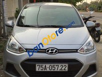 Cần bán xe Hyundai i10 2015 - Bán Hyundai i10 năm 2015, màu bạc số sàn