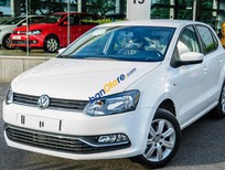 Bán xe oto Volkswagen Polo   1.6L 6AT 2016 - Volkswagen Đà Nẵng bán Polo Hatchback 1.6L 6AT, màu trắng, xe Đức, nhập khẩu nguyên chiếc - LH 0901.941.899