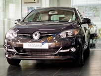 Cần bán Renault Megane 2016 - Renault Megane màu xám khuyến mại còn 850 triệu, giao xe ngay, full nội thất. LH 0932 383 088