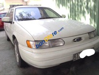 Cần bán Ford Taurus 1995 - Cần bán Ford năm 1995, màu trắng, nhập khẩu chính hãng