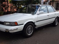 Bán Toyota Camry LE 1990 - Cần bán gấp Toyota Camry LE sản xuất năm 1990, màu trắng 