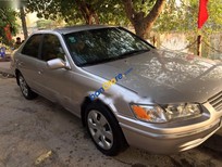 Cần bán Toyota Camry LE 2000 - Bán ô tô Toyota Camry LE sản xuất năm 2000, xe nhập giá cạnh tranh