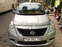 Bán xe oto Nissan Sunny 2013 - Bán Nissan Sunny năm sản xuất 2013, màu bạc, nhập khẩu