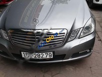 Bán xe oto Mercedes-Benz E300 2010 - Cần bán lại xe Mercedes E300 đời 2010, xe nhập chính chủ