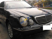 Mercedes-Benz E240 2001 - Cần bán xe Mercedes E240 sản xuất 2001, màu đen, giá tốt