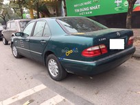 Mercedes-Benz E230 1998 - Bán ô tô Mercedes-Benz E230 đời 1998 màu xanh lục, 165 triệu, xe nhập