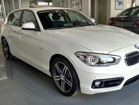 Bán xe oto BMW 1 Series 118i 2017 - BMW 1 Series 118i 2017, màu trắng, nhập khẩu. Bán xe BMW chính hãng tại Quảng Nam