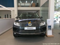 Cần bán xe Volkswagen Touareg GP 2014 - Bán ô tô Volkswagen Touareg GP năm sản xuất 2014, màu đen, nhập khẩu