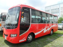 Hino UNIVERSE K47 2017 - Bán trả chậm trả trước 20% xe khách 29 chỗ Hino Limousine star 