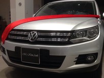 Volkswagen Tiguan 2016 - Bán xe Volkswagen Tiguan, màu trắng, nhập khẩu Đức, Tặng BHVC, BHDS, Lh: 0978877754