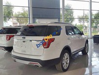 Cần bán xe Ford Explorer 2017 - Cần bán xe Ford Explorer năm sản xuất 2017, màu trắng, xe nhập