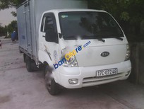 Bán Kia Bongo 2005 - Cần bán xe Kia Bongo năm sản xuất 2005, màu trắng, nhập khẩu nguyên chiếc, 175 triệu