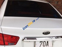 Kia Forte 2013 - Cần bán gấp Kia Forte năm sản xuất 2013, màu trắng, giá 520tr