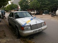 Bán xe oto Mercedes-Benz E class E230 1995 - Bán Mercedes E230 sản xuất 1995, màu bạc, xe nhập