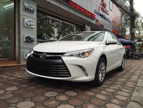Bán Toyota Camry LE 2.5L 2015 - Cần bán Toyota Camry LE 2.5L 2015, màu trắng, nhập khẩu nguyên chiếc mới 100% giao xe ngay, giá siêu tốt