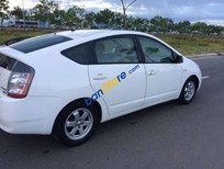 Cần bán Toyota Prius   2005 - Bán ô tô Toyota Prius năm 2005, màu trắng, giá 339tr