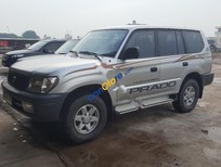 Cần bán xe Toyota Prado 2002 - Bán Toyota Prado sản xuất năm 2002, màu bạc, xe nhập 