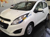 Chevrolet Spark  1.2L 2017 - Bán xe Chevrolet Spark 1.2L sản xuất 2017, màu trắng, xe nhập