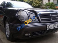 Mercedes-Benz E230  2.3 MT  1995 - Bán Mercedes 2.3 MT sản xuất năm 1995, màu đen