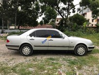 Mercedes-Benz E class E230 2000 - Bán Mercedes E230 năm sản xuất 2000, màu bạc, nhập khẩu  