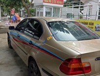 BMW 3 Series 318i 2002 - Cần bán gấp BMW 3 Series 318i năm sản xuất 2002, màu vàng, xe nhập, giá tốt