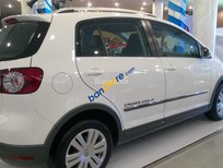Volkswagen Golf 2012 - Bán ô tô Volkswagen Golf sản xuất 2012, màu trắng, nhập khẩu
