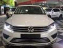 Cần bán xe Volkswagen Touareg 2017 - Bán xe Volkswagen Touareg đời 2017, màu trắng, nhập khẩu nguyên chiếc
