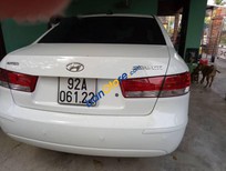 Cần bán Hyundai Sonata 2009 - Cần bán gấp Hyundai Sonata năm 2009, màu trắng  