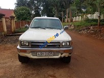 Cần bán Toyota 4 Runner 1993 - Bán ô tô Toyota 4 Runner sản xuất 1993, màu trắng, 45 triệu