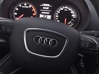 Audi A3 2015 - Cần bán Audi A3 đời 2015, màu trắng, xe nhập, số tự động