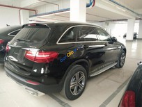 Bán xe oto Mercedes-Benz GLK Class GLC 250 4Matic 2017 - Bán ô tô Mercedes GLC 250 4Matic đời 2017, màu đen, nhập khẩu