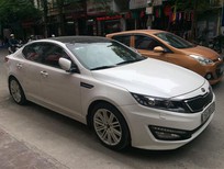 Kia K5   2012 - Bán xe Kia K5 đời 2012, màu trắng, nhập khẩu nguyên chiếc, giá 620tr