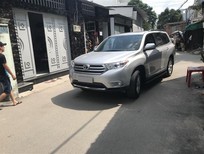 Cần bán xe Toyota Highlander 2.7AT  2013 - Cần bán gấp Toyota Highlander 2.7AT 2013, màu bạc, nhập khẩu nguyên chiếc