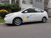 Cần bán xe Toyota Prius 2008 - Bán Toyota Prius đời 2008, màu trắng xe gia đình