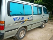 Cần bán xe Toyota Hiace 2.0 2001 - Cần bán Toyota Hiace 2.0 sản xuất 2001, xe nhập