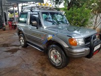 Cần bán Hyundai Galloper 2.5 MT 2003 - Bán Hyundai Galloper 2.5 MT sản xuất 2003, màu xám, xe nhập