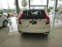 Cần bán xe Honda Jazz RS 2018 - Cần bán Honda Jazz RS đời 2018, màu trắng, nhập khẩu nguyên chiếc, giá chỉ 624 triệu