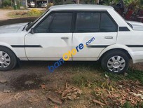 Cần bán Toyota Corolla 1981 - Cần bán lại xe Toyota Corolla 1981, màu trắng