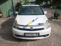 Cần bán Honda Stream 2004 - Bán Honda Stream sản xuất 2004, màu trắng xe gia đình, 305 triệu