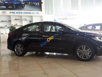 Cần bán Hyundai Elantra 2017 - Cần bán xe Hyundai Elantra sản xuất 2017, màu đen