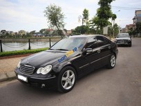 Cần bán xe Mercedes-Benz C class C240 Avantgarde 2005 - Bán Mercedes C240 Avantgarde sản xuất năm 2005, màu đen số tự động