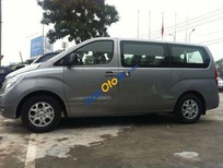 Bán xe oto Hyundai Starex 2016 - Bán Hyundai Starex sản xuất năm 2016, màu bạc như mới 